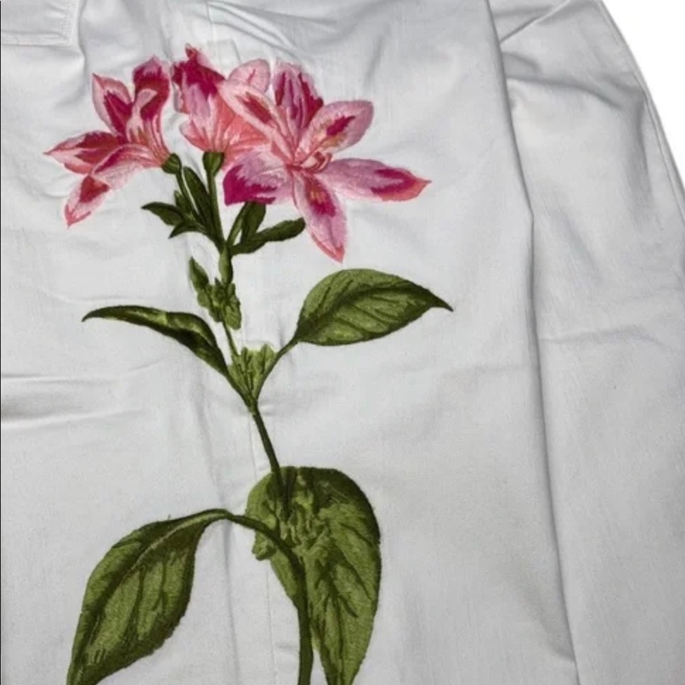 NWT💥Tommy Bahama Ella Twill Embroidered Floret Crop Slim Boyfriend Jeans… - Picture 6 of 10